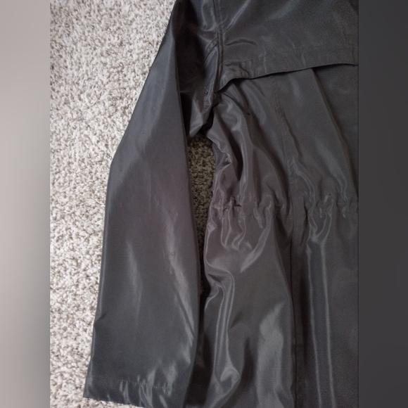 Women's Mondetta Jacket - Picture 9 of 12